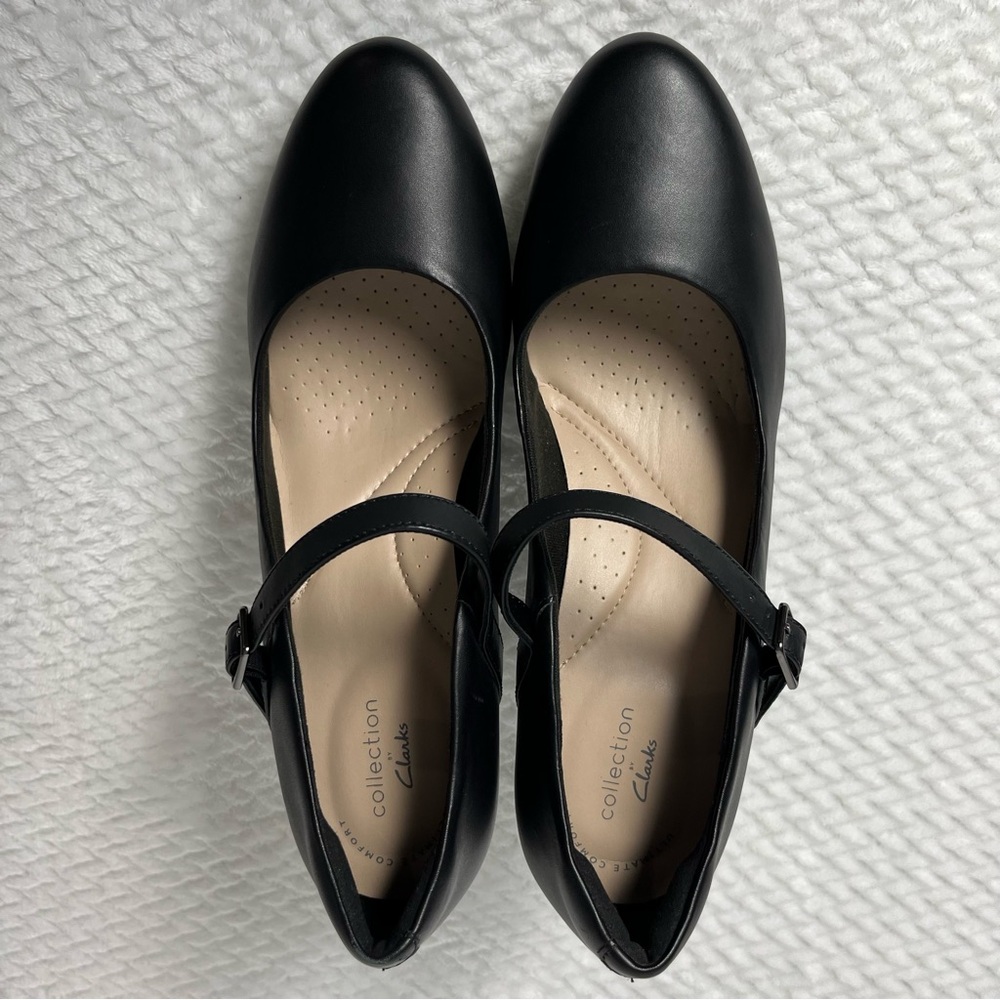 CLARKS ‘Ambyr Shine’ Black Leather Mary Jane Heels - NEW! | 9.5M - Picture 2 of 6